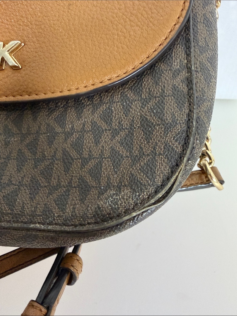 Michael Kors Tan & Dark Brown MK Logo Crossbody - Picture 6 of 7